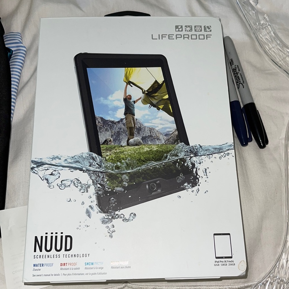 Life proof for iPad Pro 9.7 inch